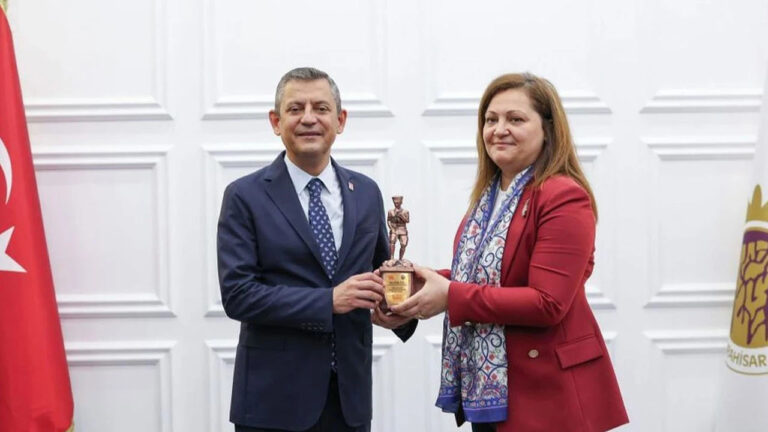 ö özel köksal
