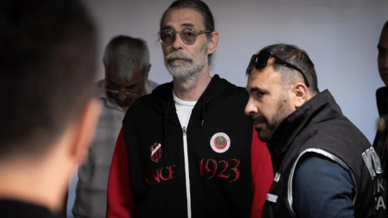 erdal beşikçioğlu67